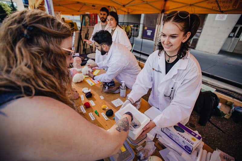 Exploring science at the event/festival Exploring science at the event/festival